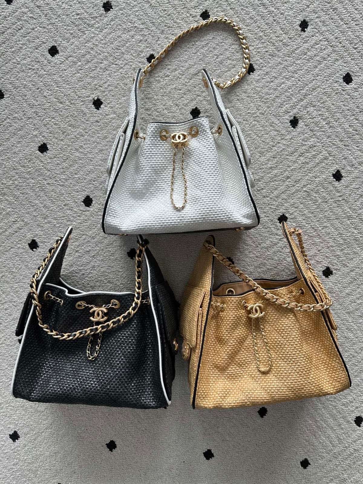 Bolsa Chanel 25 em Raffia - 30cm