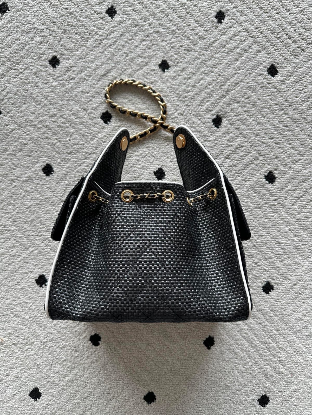 Bolsa Chanel 25 em Raffia - 30cm