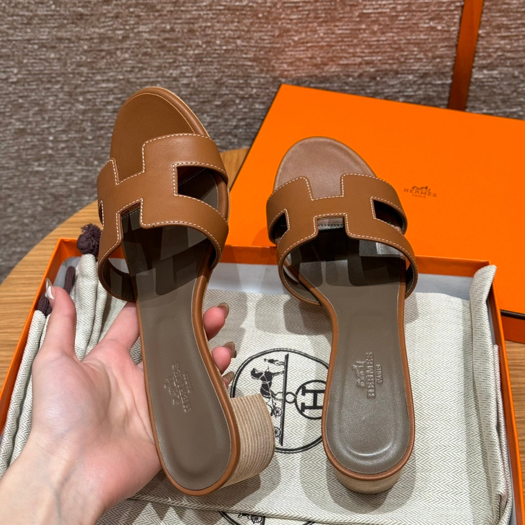Hermès Oasis - Couro Liso