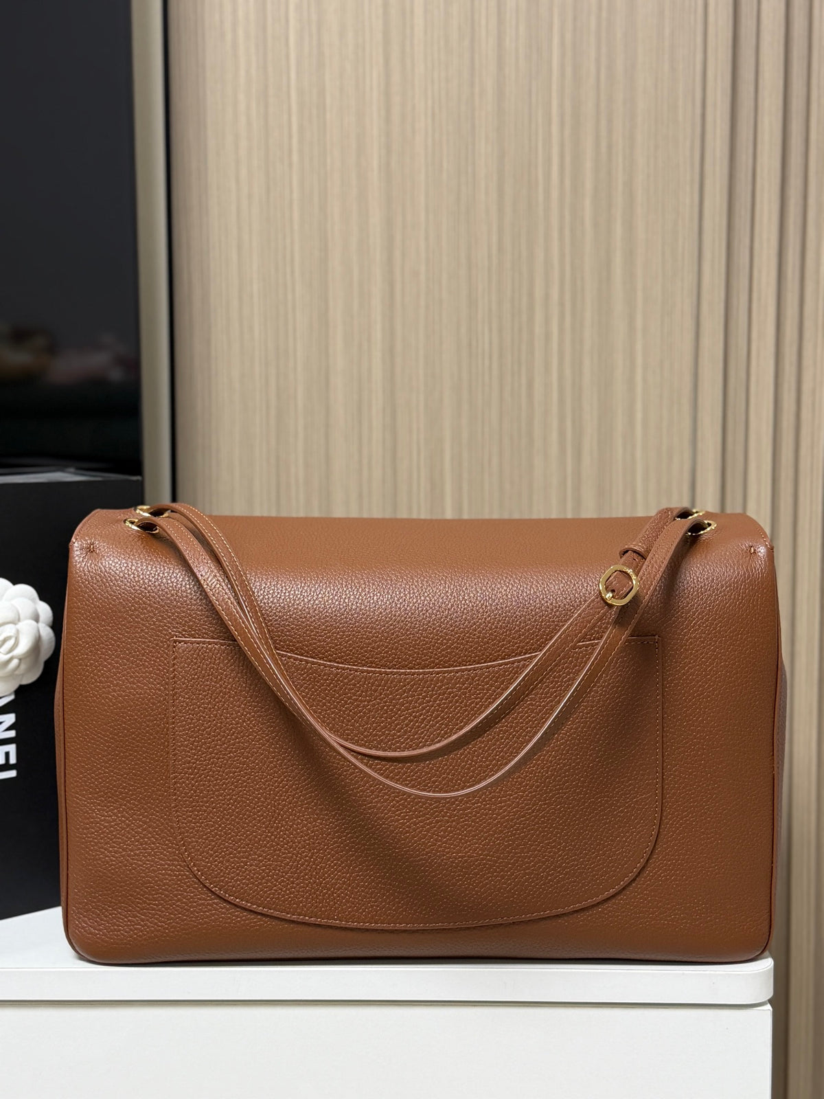 Bolsa Chanel Maxi Flap - 38.5cm