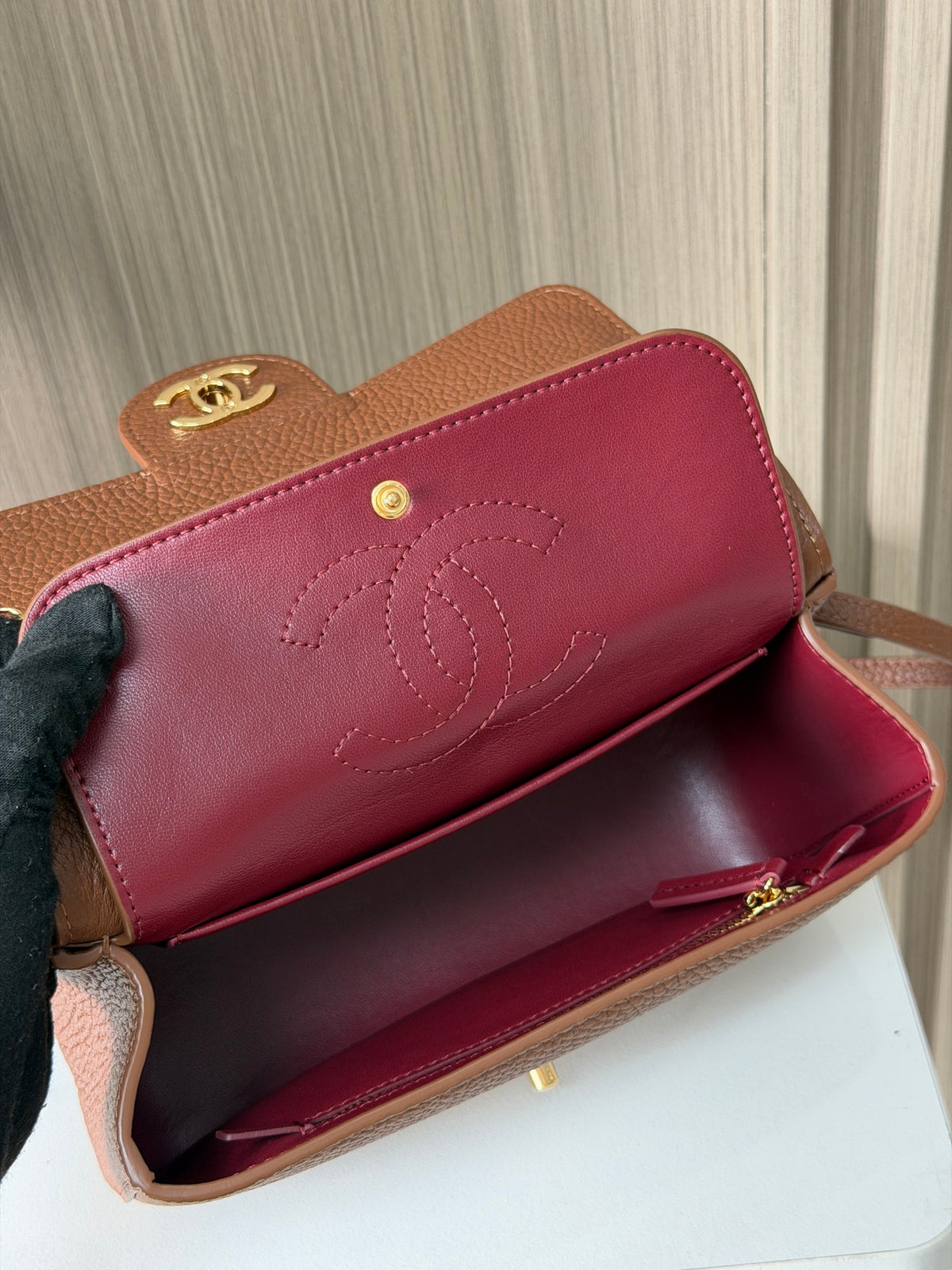 Bolsa Chanel Mini Flap - 20cm - Ferragens douradas