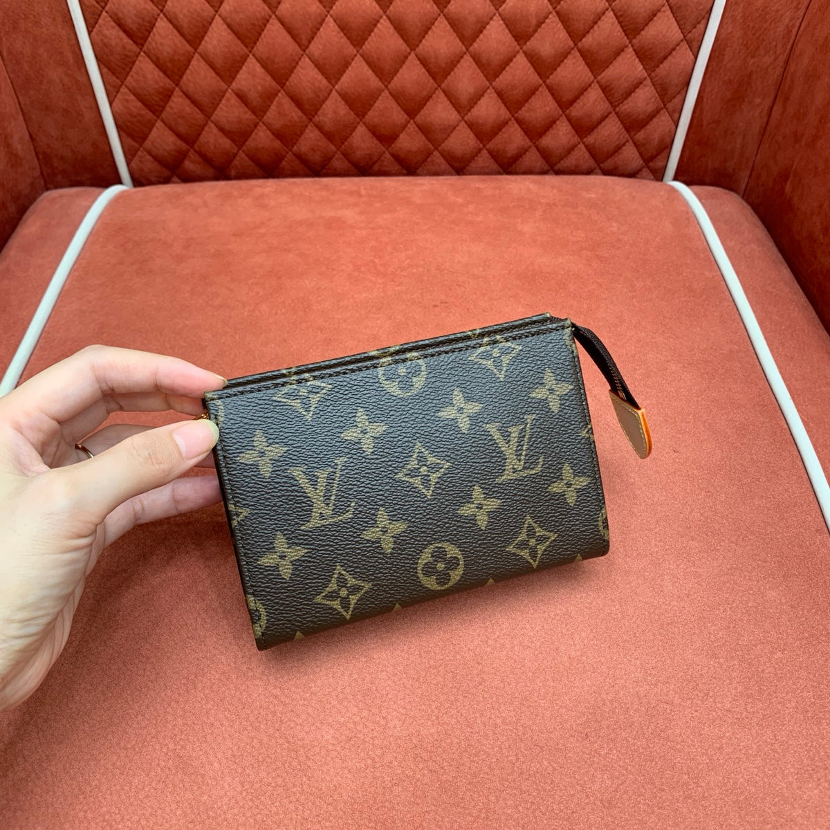 Louis Vuitton Pochette - 15 cm