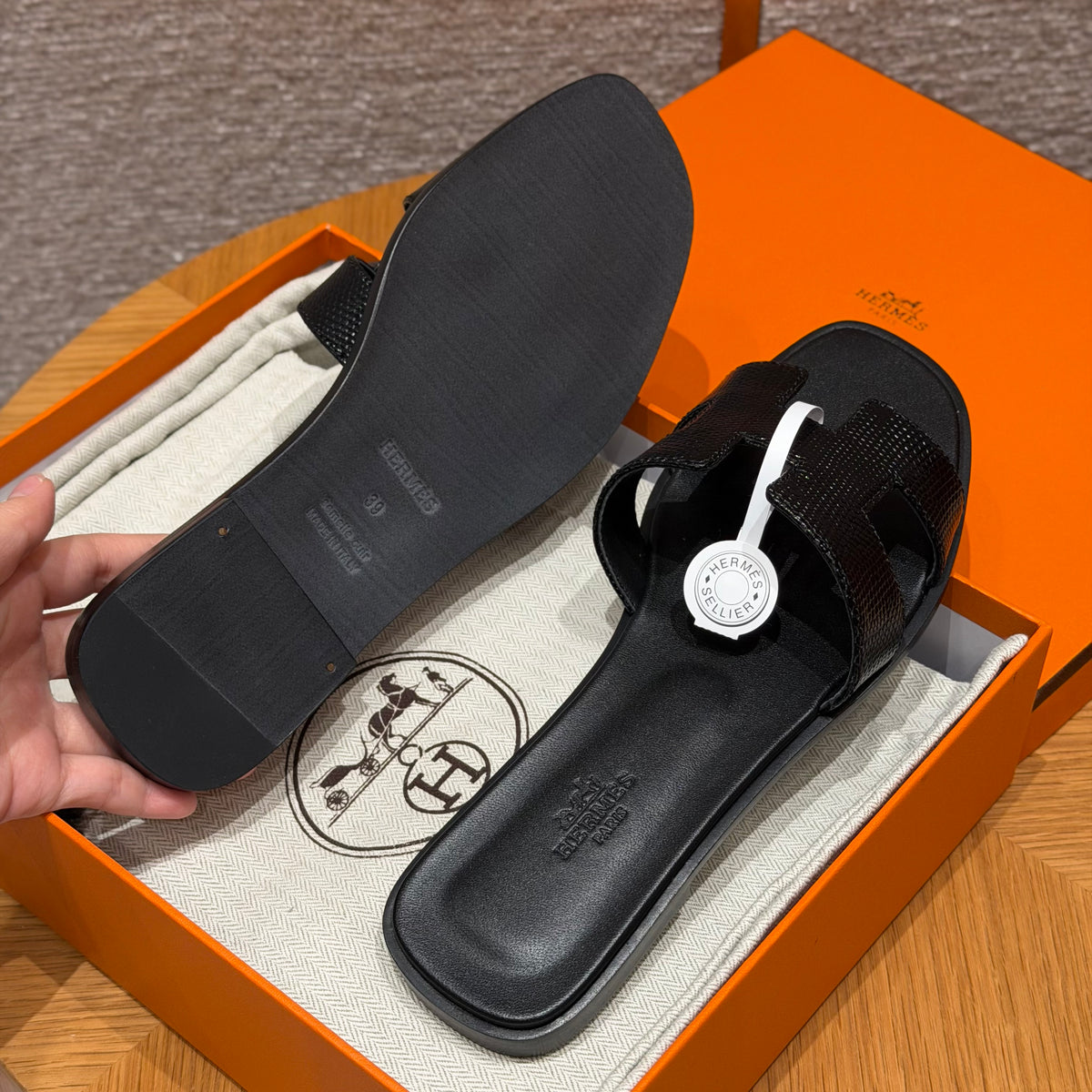 Hermès Oran – Couro Texturizado