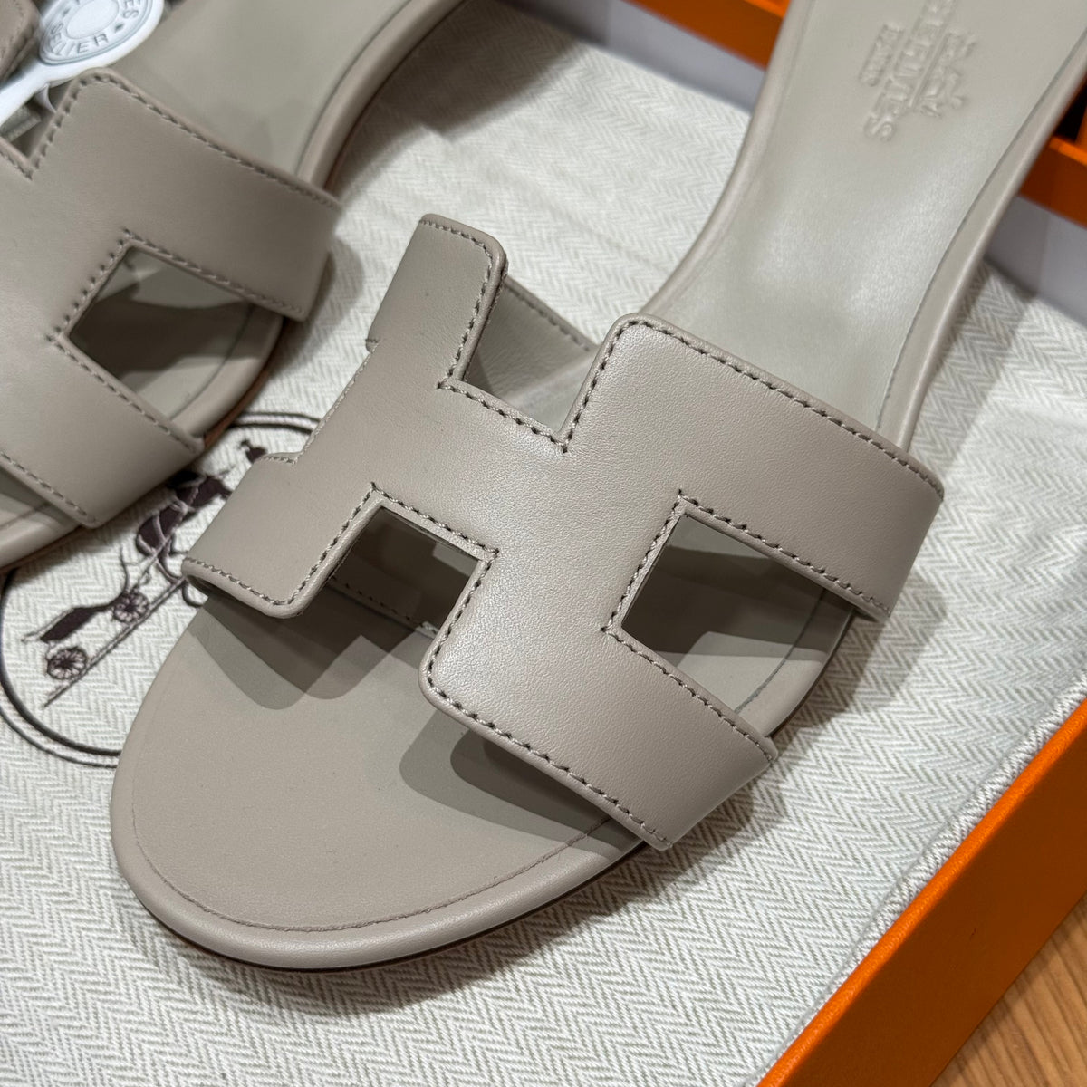 Hermès Oasis - Couro Liso