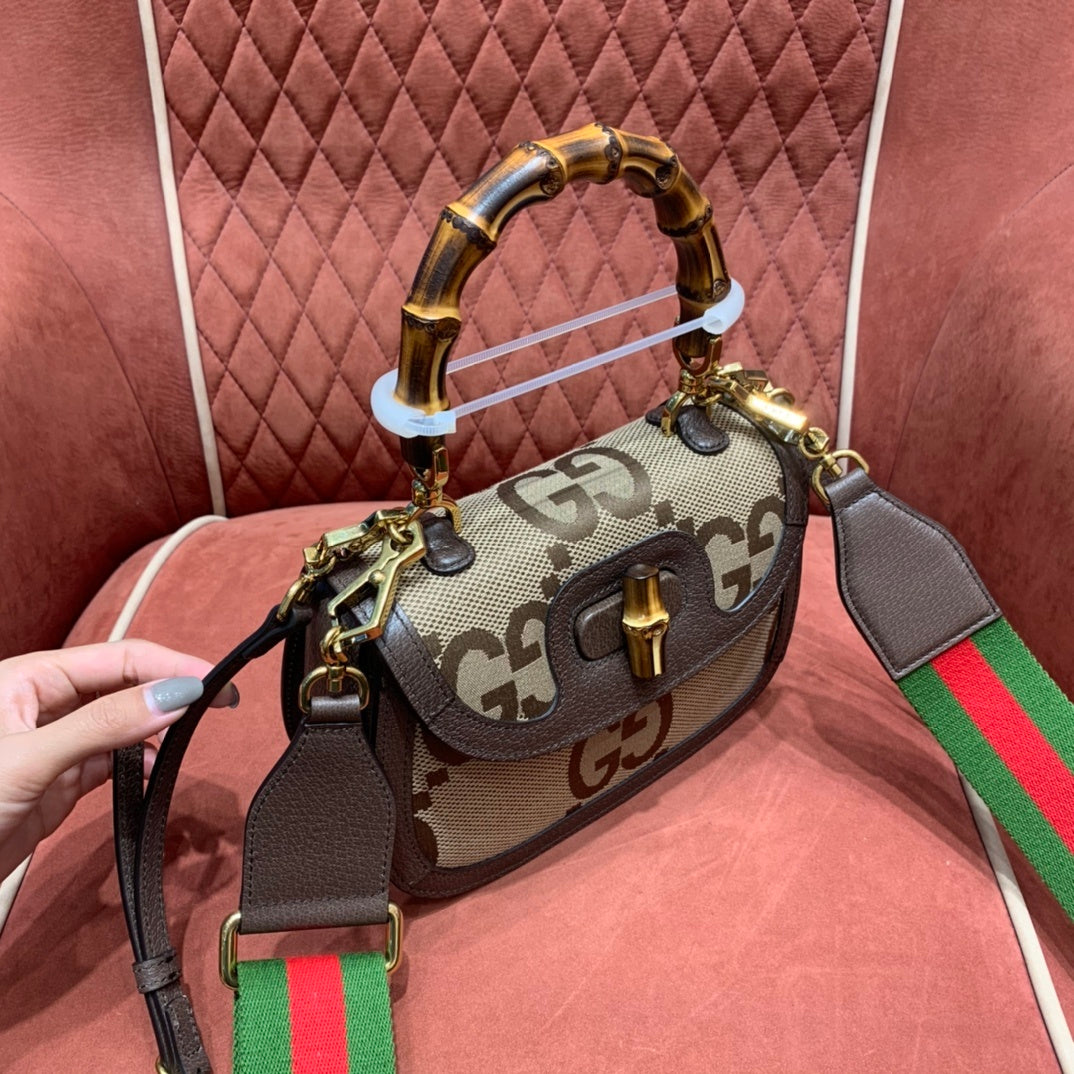 Gucci Diana Mini GG