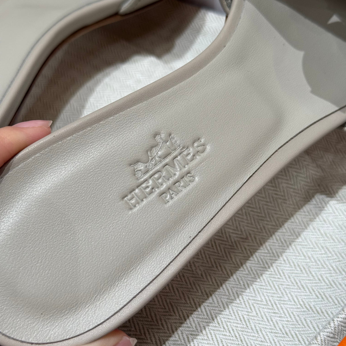 Hermès Oasis - Couro Liso