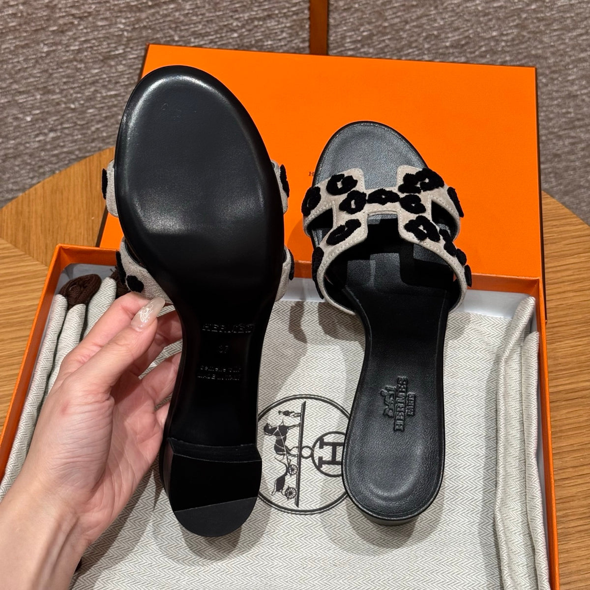 Hermès Oasis Exclusive