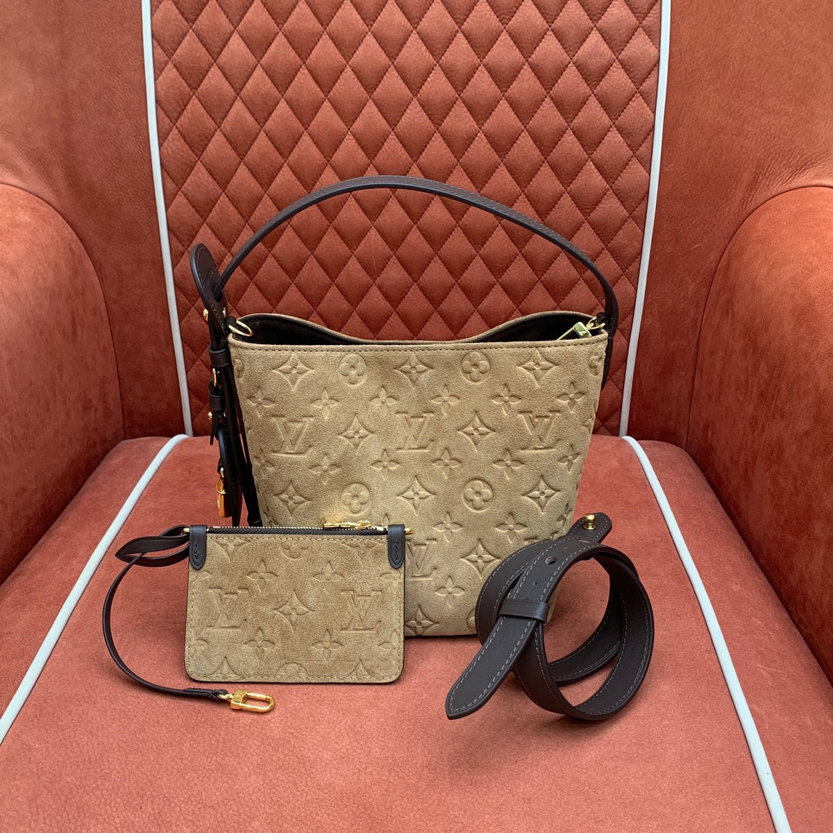 Bolsa Louis Vuitton All In BB - 18 cm