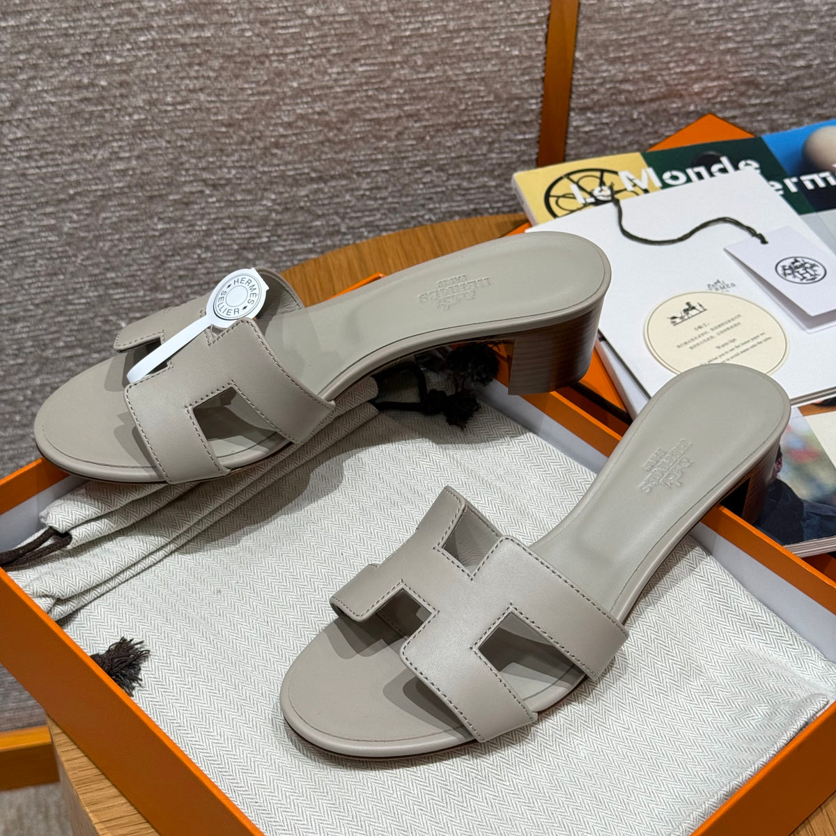 Hermès Oasis - Couro Liso