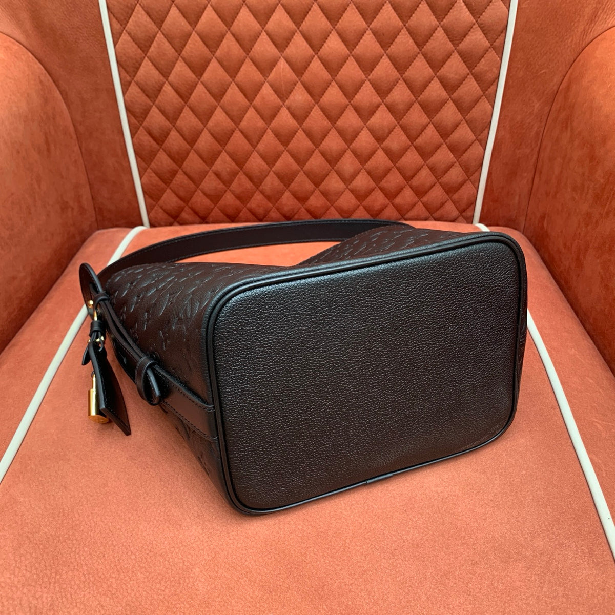 Bolsa Louis Vuitton All In - 24 cm