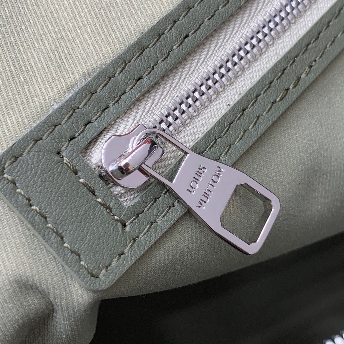 Mala de Viagem Louis Vuitton Keepall 55 - 55 cm