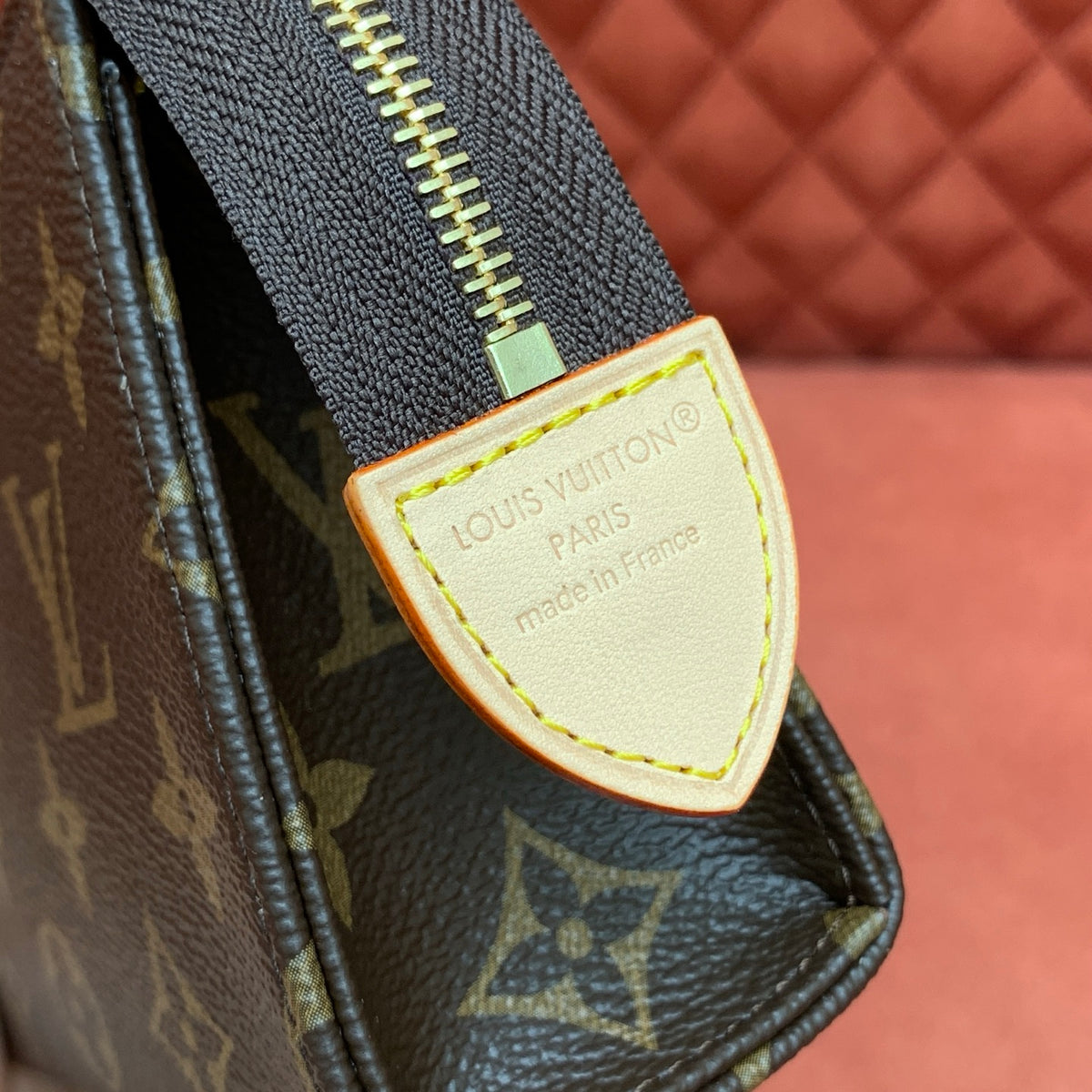 Louis Vuitton Pochette - 15 cm