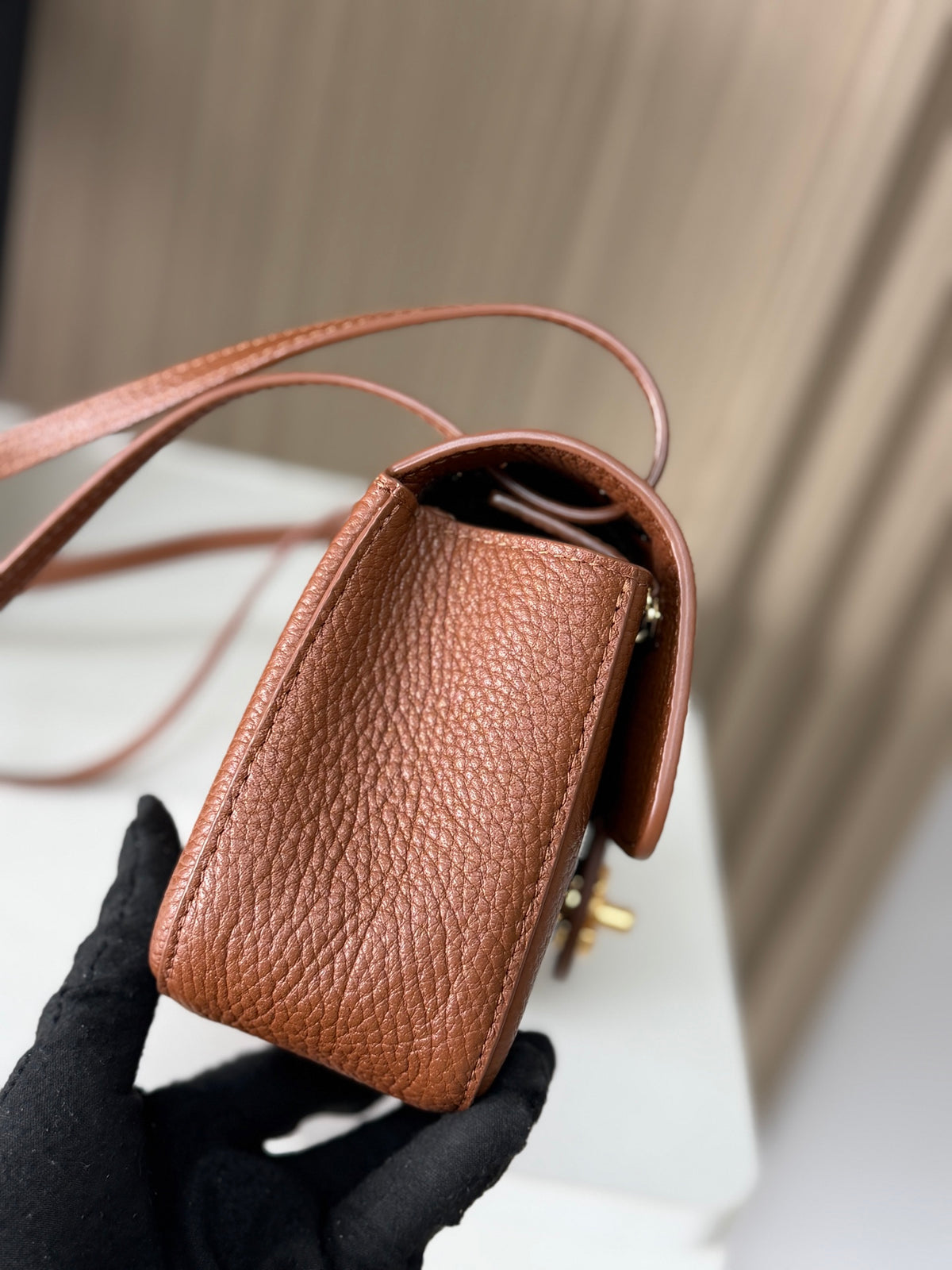 Bolsa Chanel Mini Flap - 20cm - Ferragens douradas