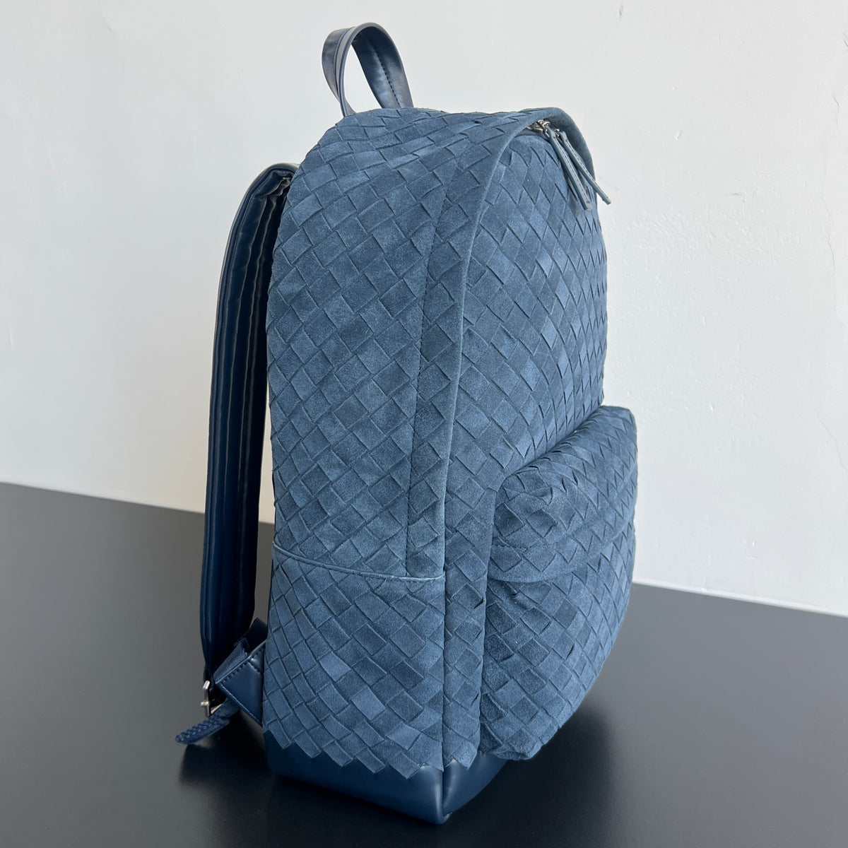 Bottega Veneta Mochila Intrecciato em Camurça e Couro - 46 cm