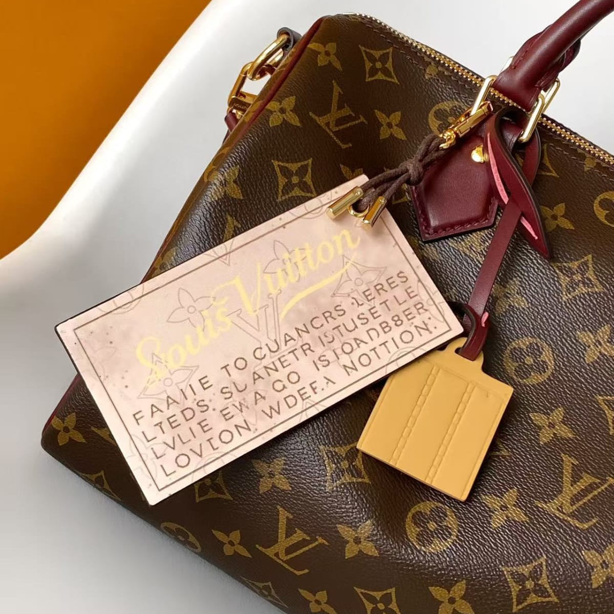 Bolsa Louis Vuitton Speedy Celebration