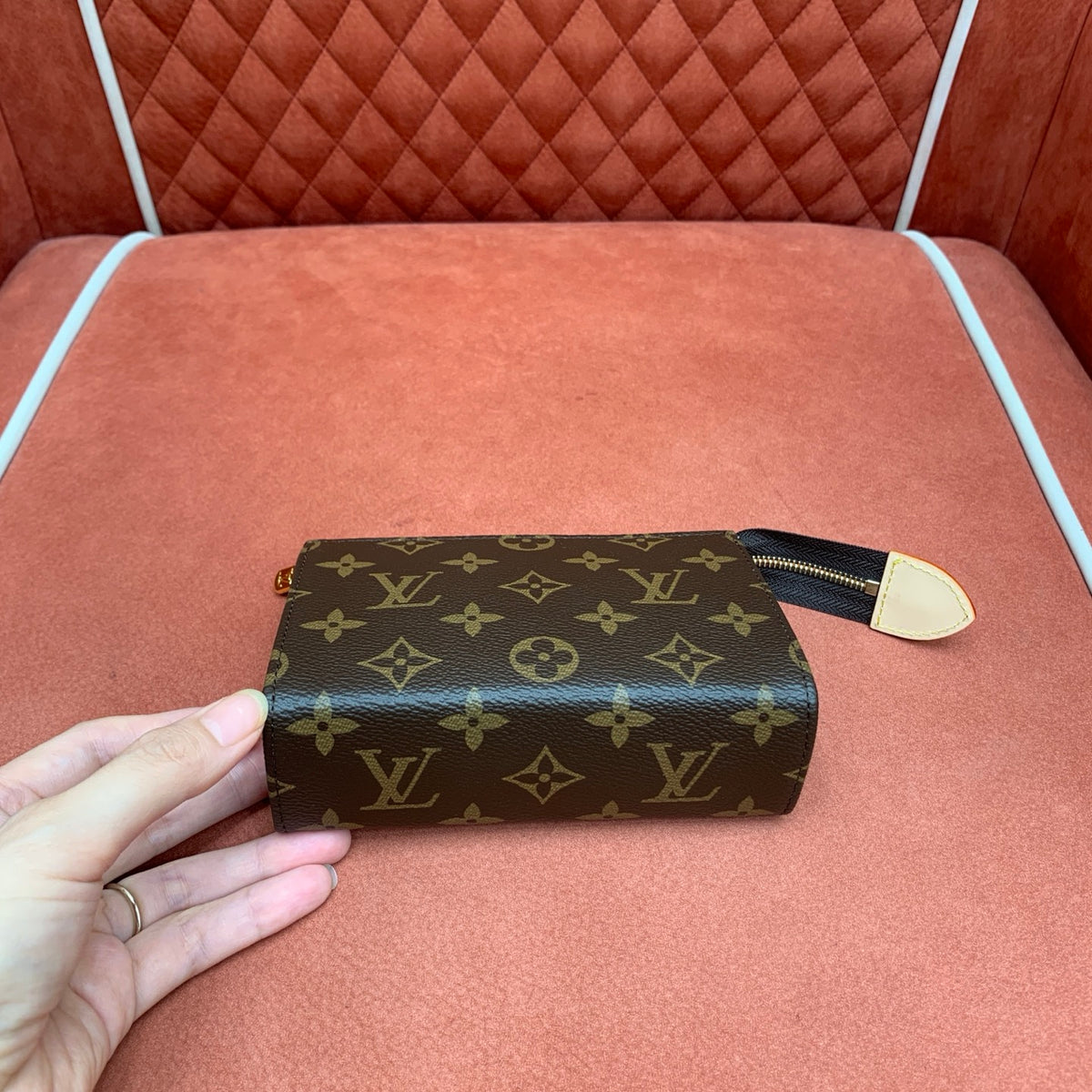 Louis Vuitton Pochette - 15 cm
