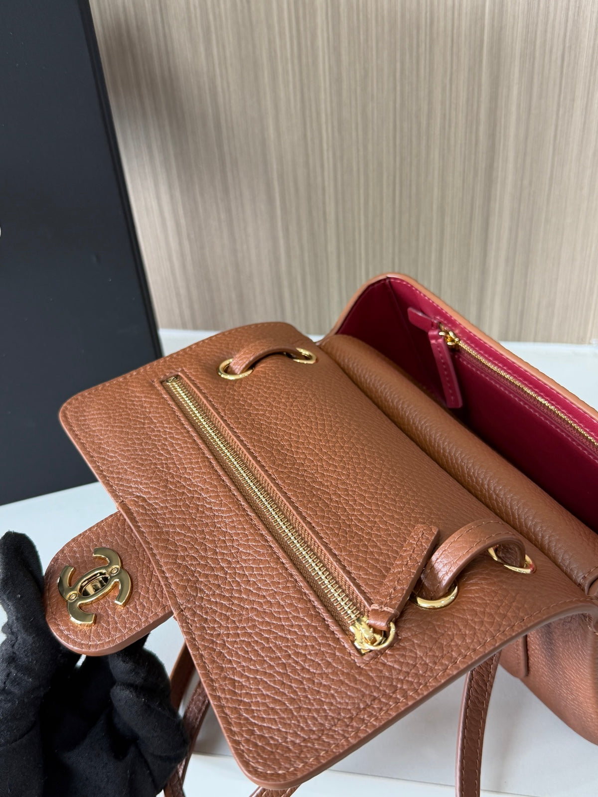 Bolsa Chanel Mini Flap - 20cm - Ferragens douradas