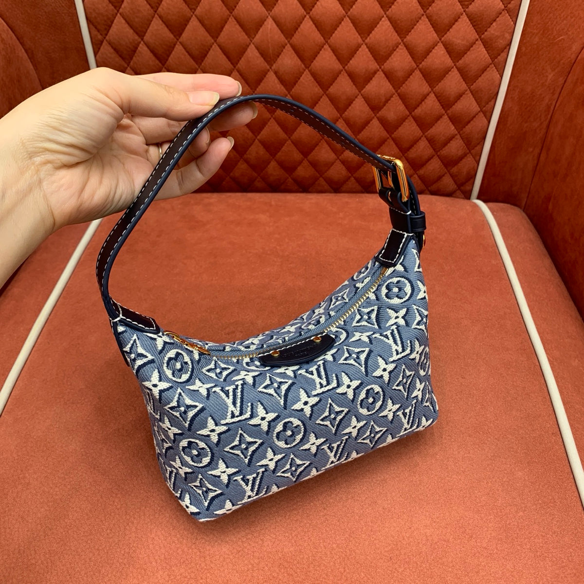 Bolsa Louis Vuitton Hills - 18,5 cm