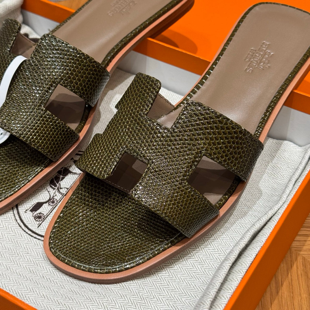 Hermès Oran – Couro Texturizado