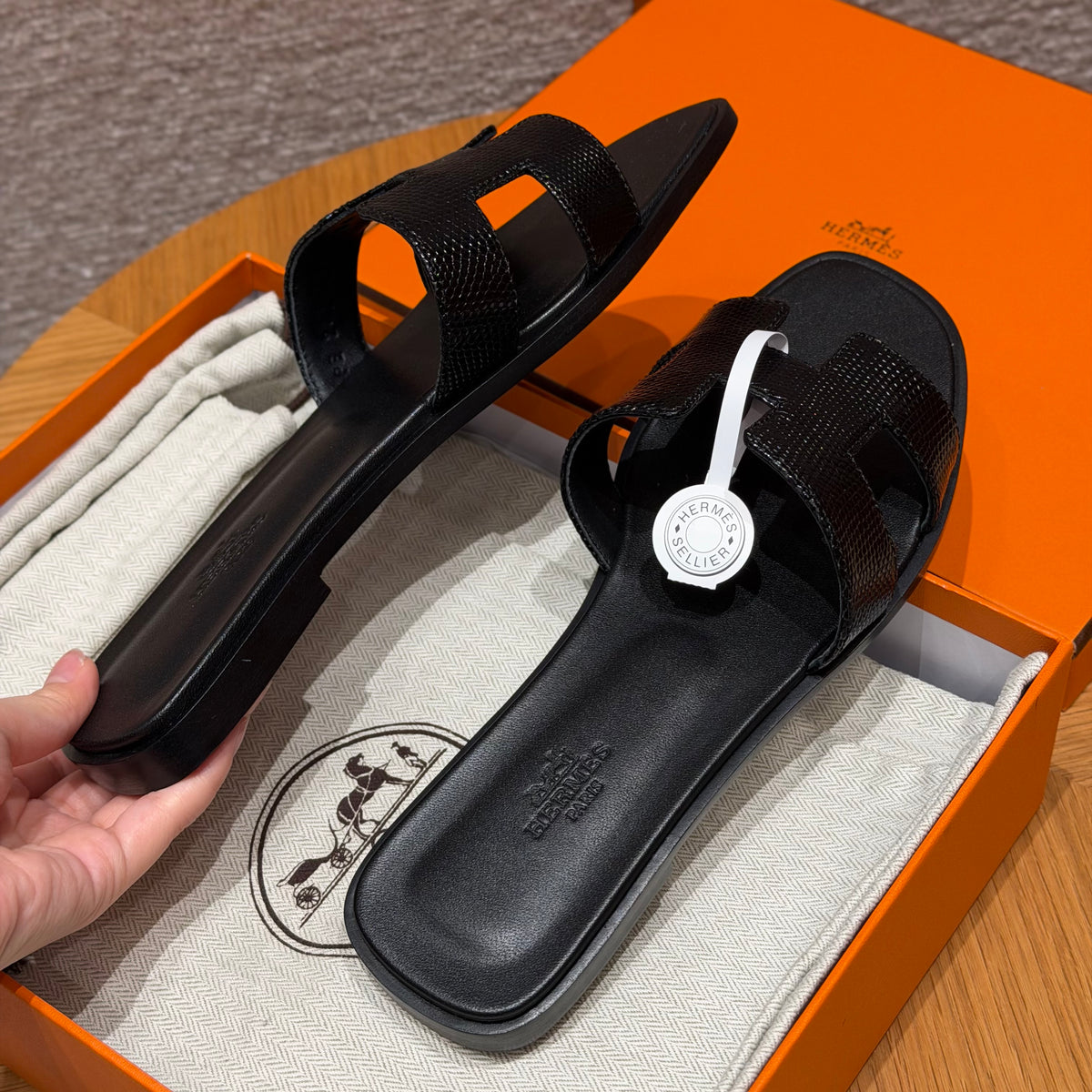 Hermès Oran – Couro Texturizado
