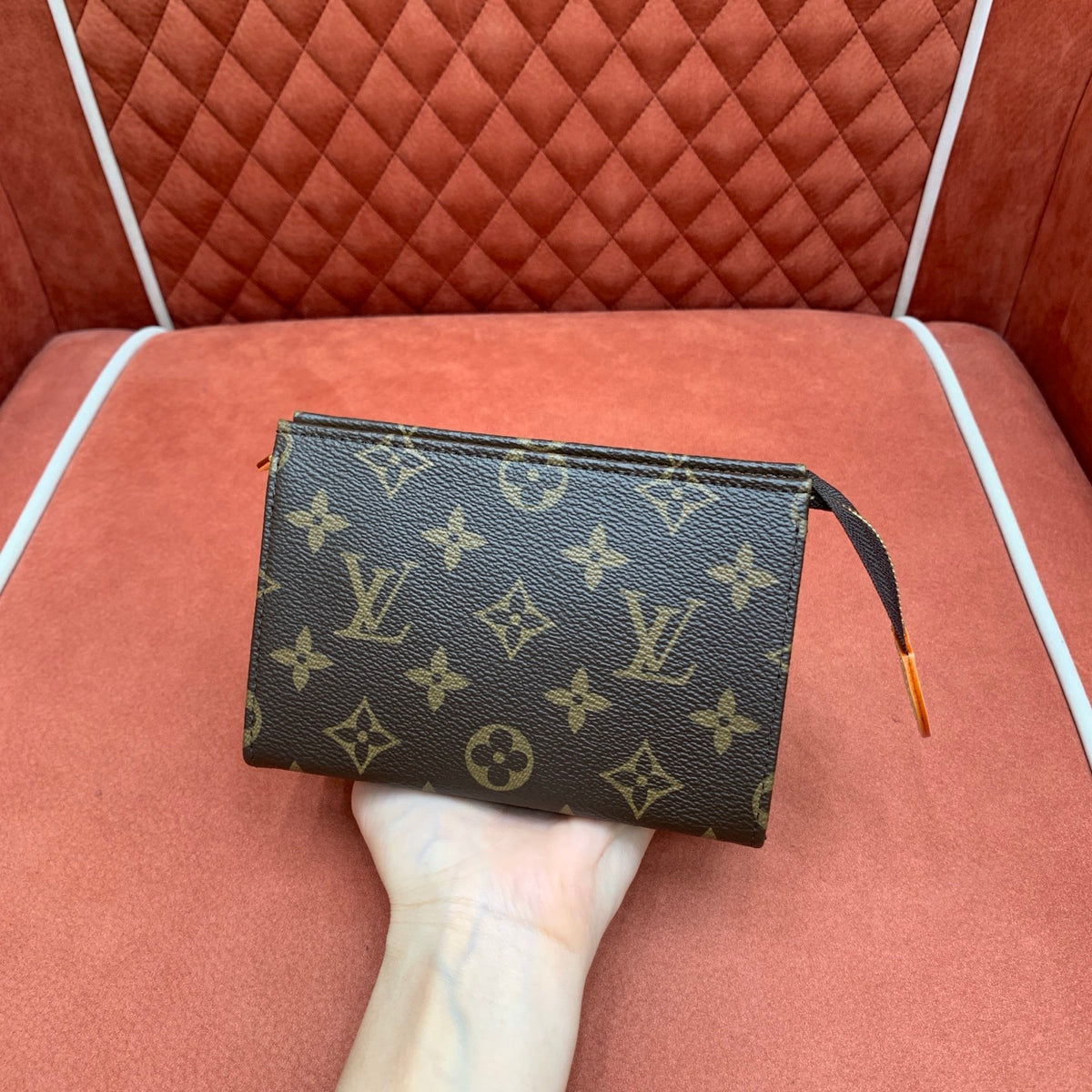 Louis Vuitton Pochette - 15 cm