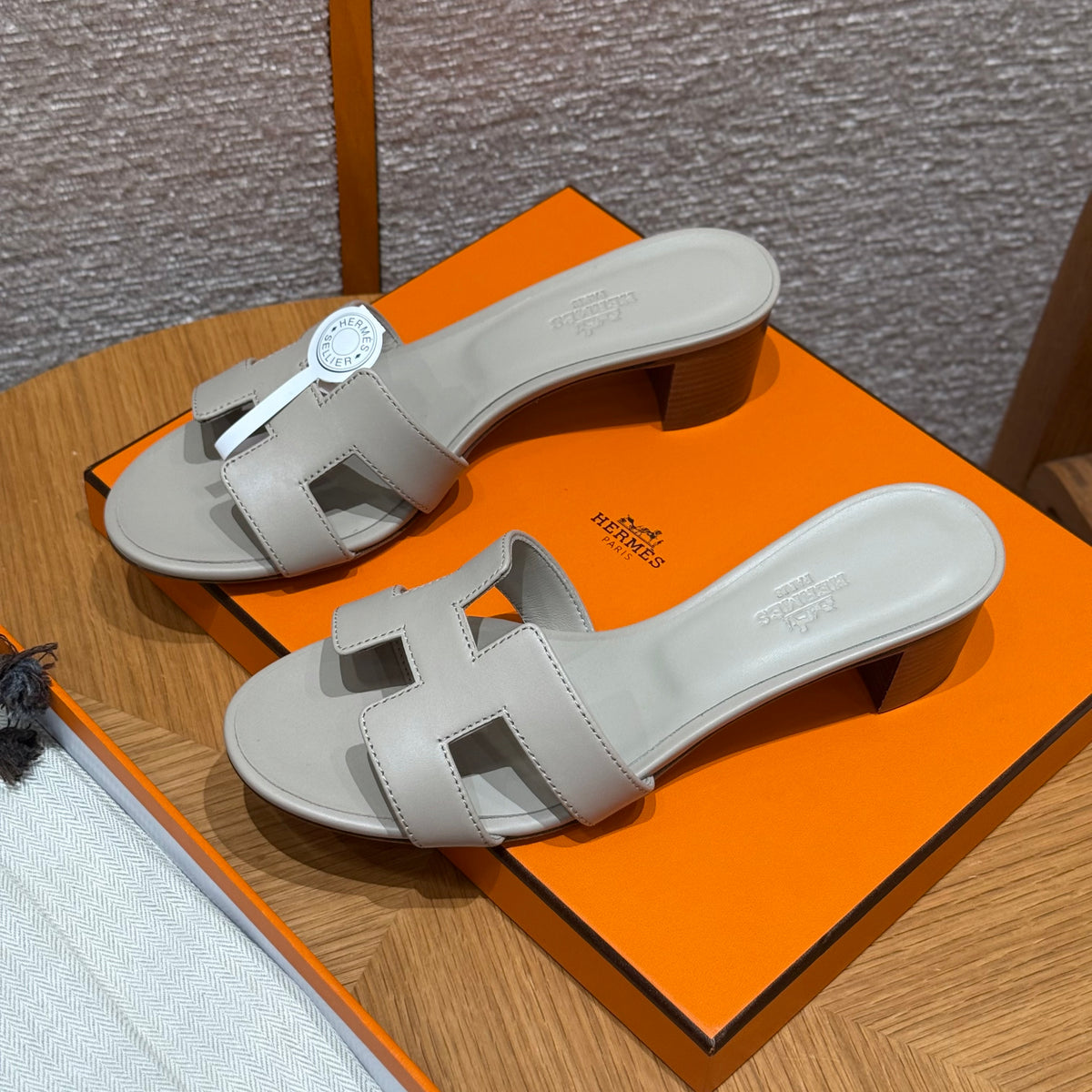Hermès Oasis - Couro Liso