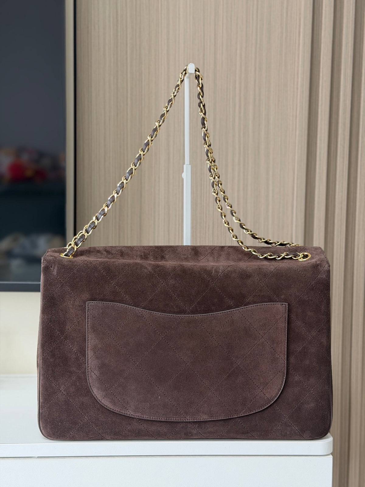 Bolsa Chanel Maxi Flap - 38.5cm