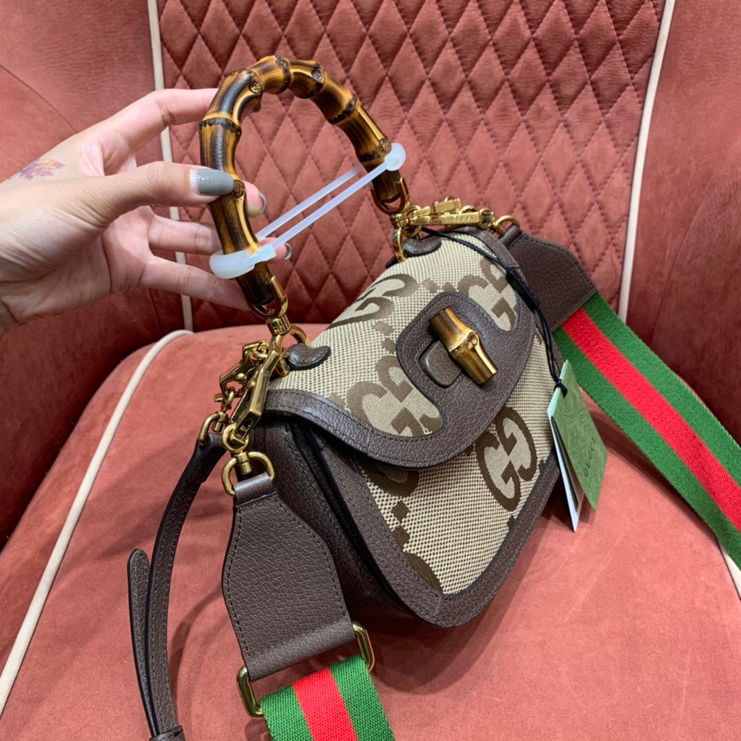 Gucci Diana Mini GG