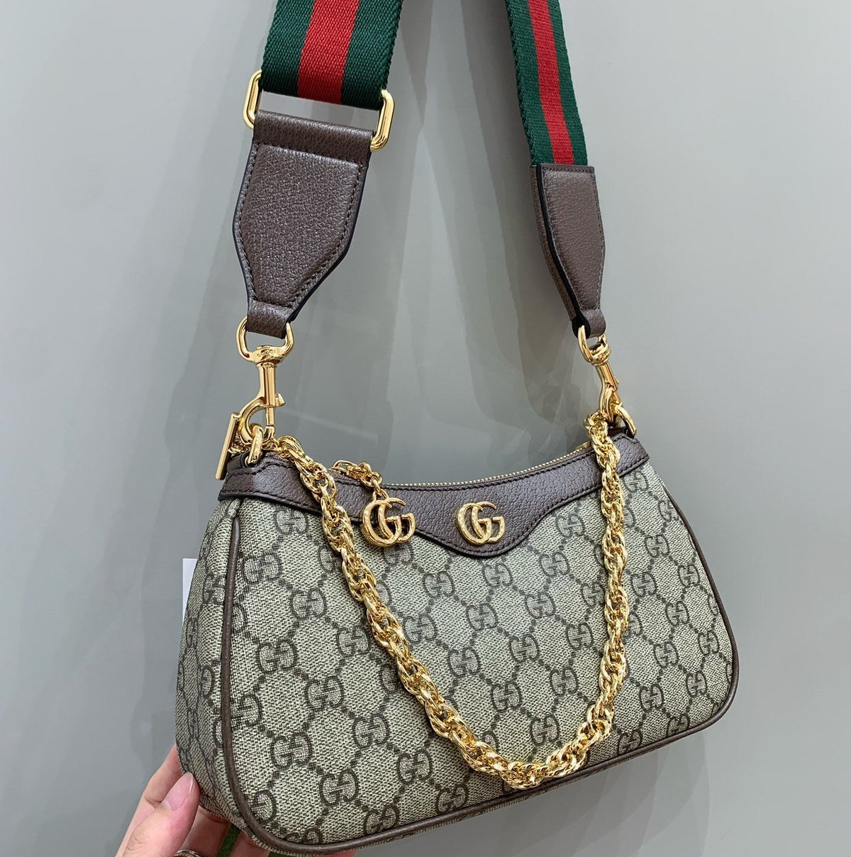 Bolsa Gucci GG Supreme com Alça Dupla - 25cm