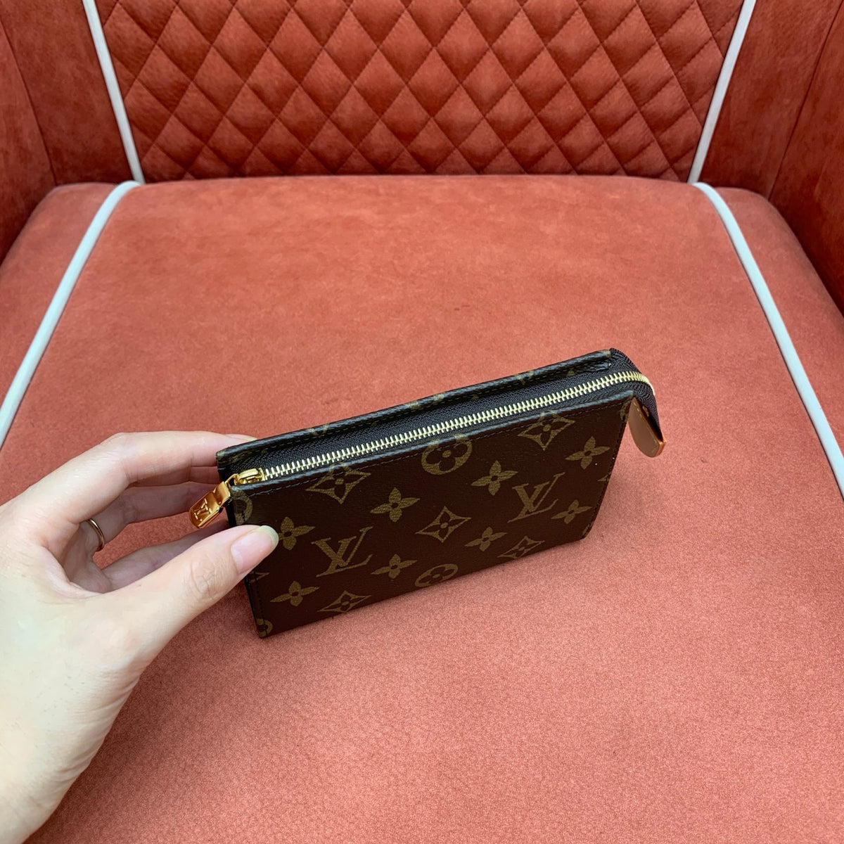Louis Vuitton Pochette - 15 cm